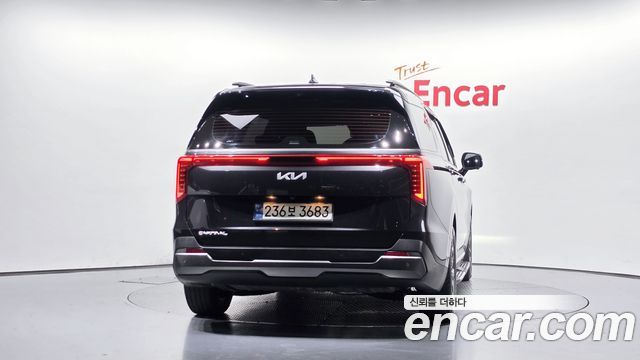 Kia Canival 2025 — photo 4