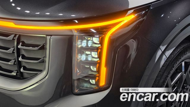 Kia Canival 2025 — photo 8