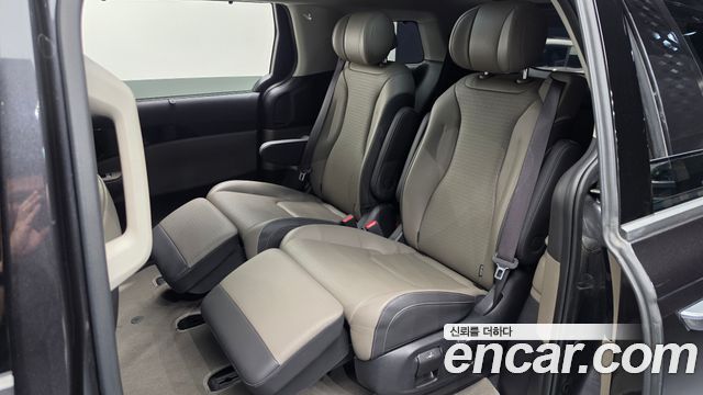 Kia Canival 2025 — photo 15