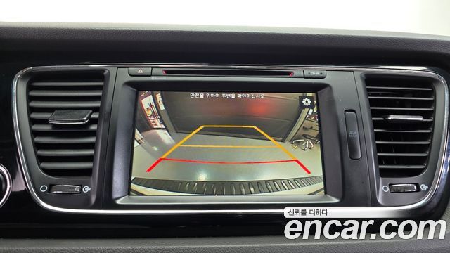 Kia Canival 2016 — photo 14