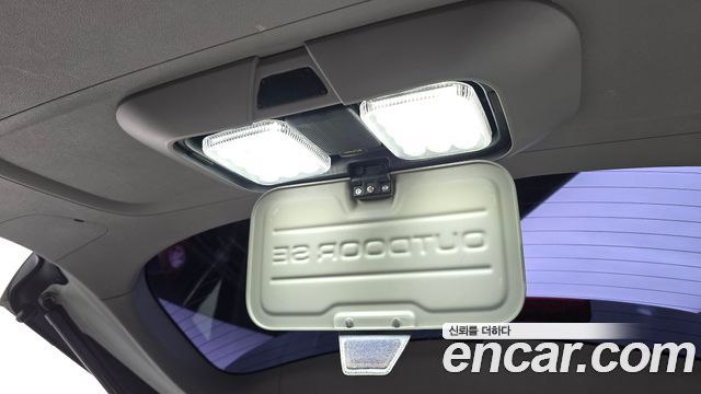 Kia Canival 2016 — photo 15