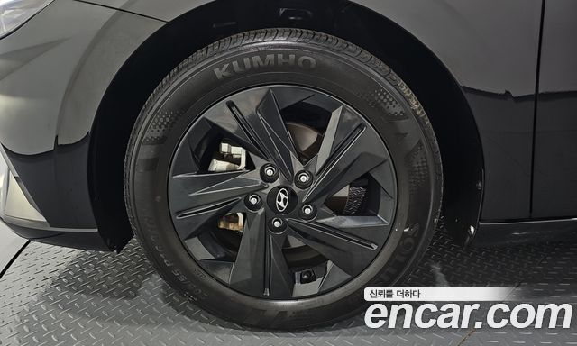 Hyundai AVANTE 2023 — photo 5