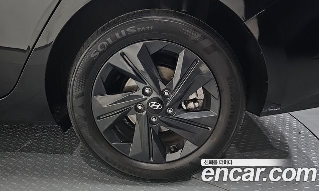 Hyundai AVANTE 2023 — photo 7