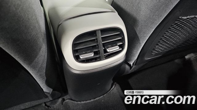 Hyundai AVANTE 2023 — photo 29