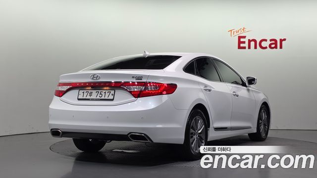 Hyundai Grandeur 2015 — photo 2