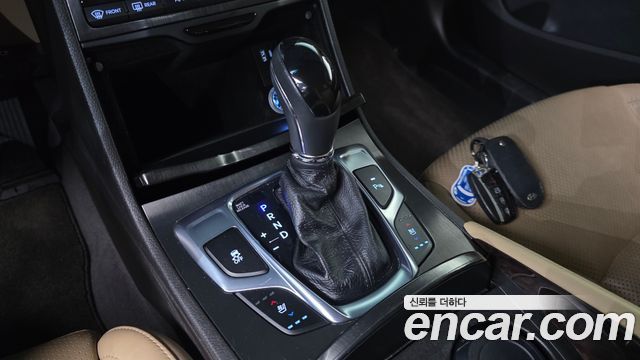 Hyundai Grandeur 2015 — photo 9