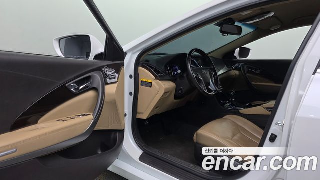 Hyundai Grandeur 2015 — photo 10