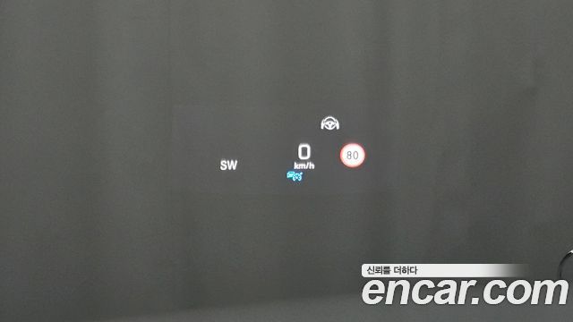 Mercedes-Benz E-Class 2020 — photo 31