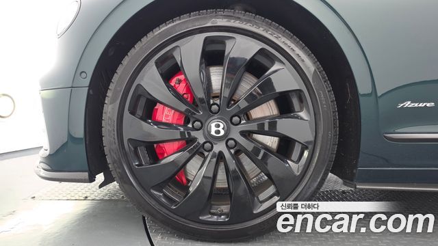 Bentley Flying Spur 2023 — photo 5