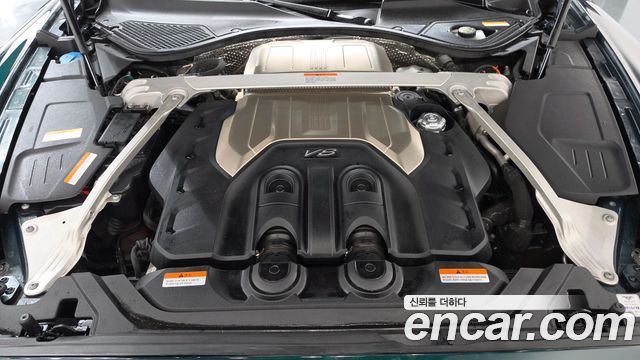Bentley Flying Spur 2023 — photo 6