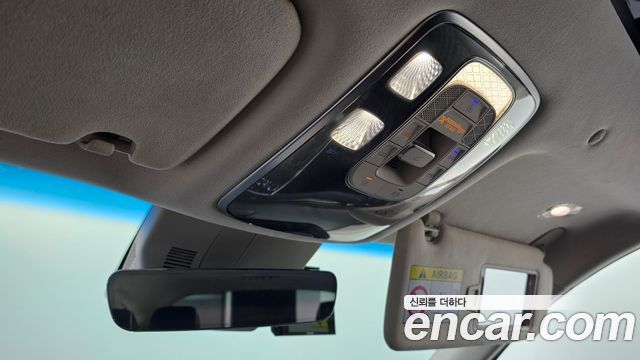 Genesis GV80 2020 — photo 23