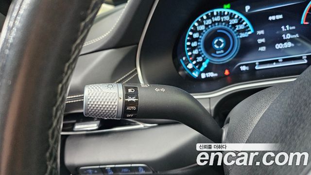 Genesis GV80 2020 — photo 29