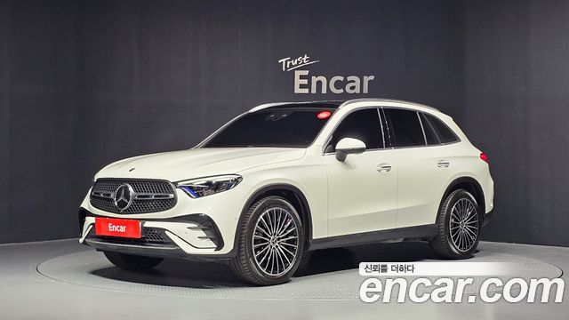 Mercedes-Benz GLC-Class 2026 — photo 1