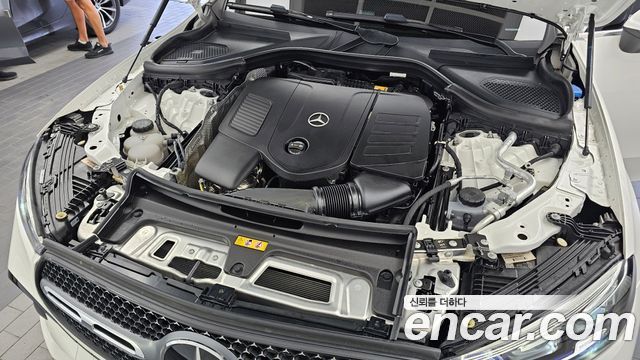 Mercedes-Benz GLC-Class 2026 — photo 6