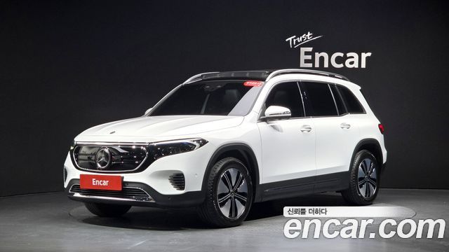 Mercedes-Benz EQB 2023 — photo 31
