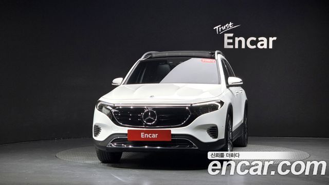 Mercedes-Benz EQB 2023 — photo 3