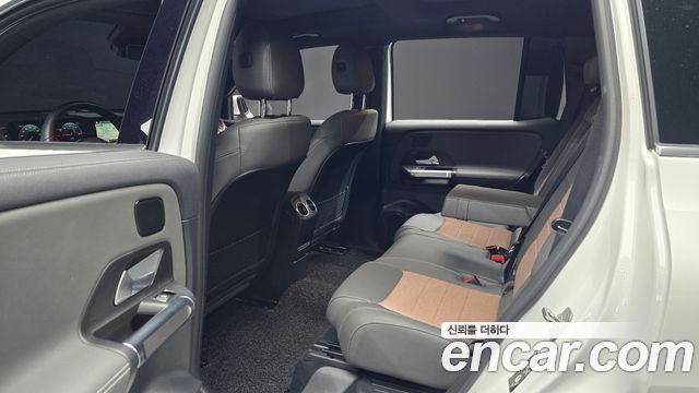 Mercedes-Benz EQB 2023 — photo 18