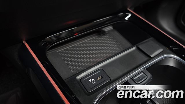 Mercedes-Benz EQB 2023 — photo 28