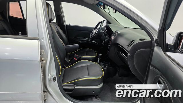 Kia morning 2011 — photo 10