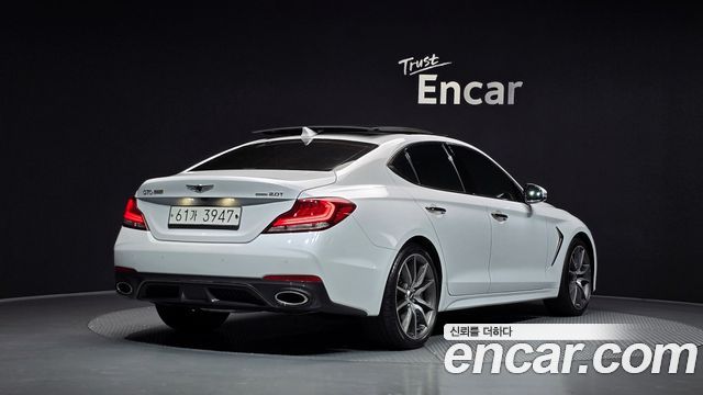Genesis G70 2019 — photo 2