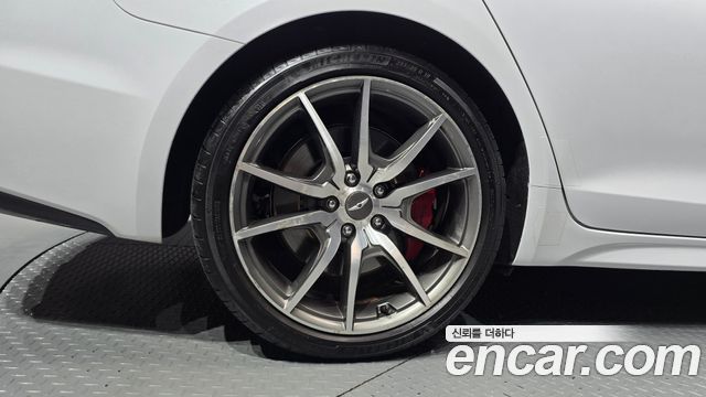 Genesis G70 2019 — photo 5
