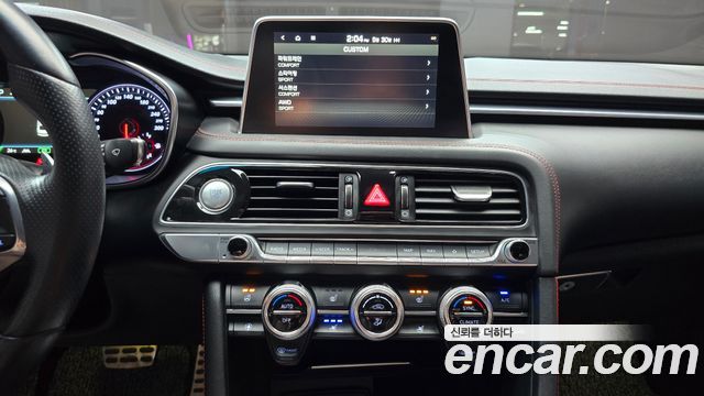 Genesis G70 2019 — photo 20