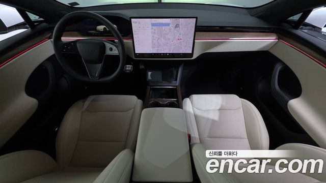 Tesla Model S 2026 — photo 10
