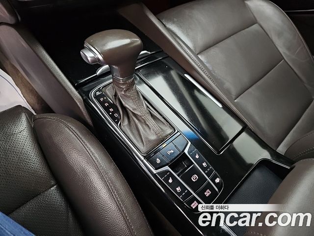 Kia K7 2016 — photo 8