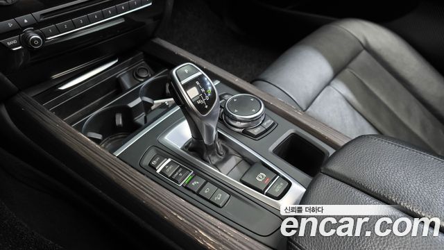 BMW X5 2015 — photo 9