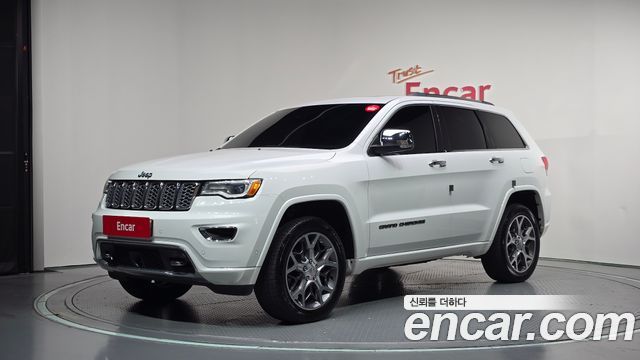 Jeep Cherokee 2020 — photo 1