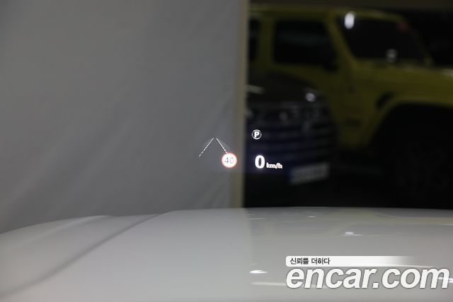 Land Rover Range Rover 2022 — photo 14