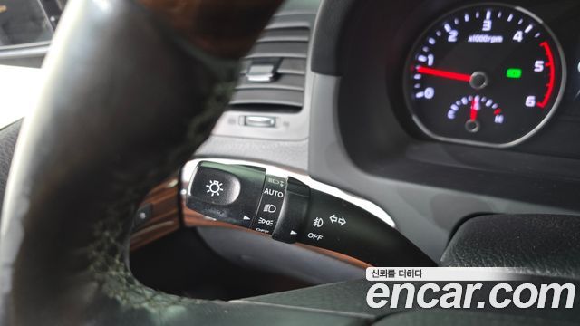 Kia Mohave 2019 — photo 32