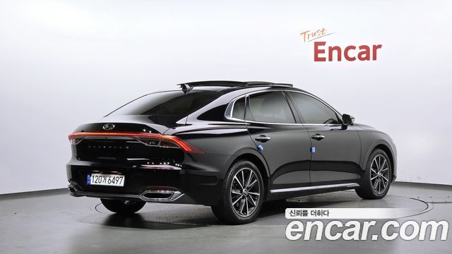 Hyundai Grandeur 2023 — photo 2