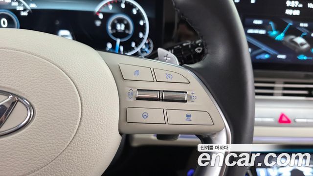 Hyundai Grandeur 2023 — photo 16