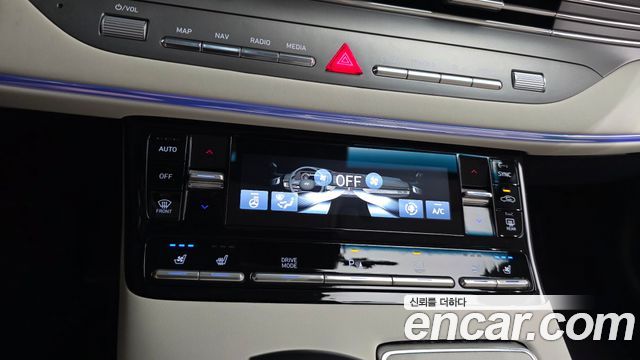 Hyundai Grandeur 2023 — photo 18