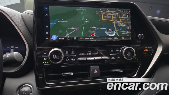 Toyota Highlander 2023 — photo 20