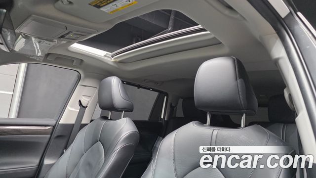 Toyota Highlander 2023 — photo 24