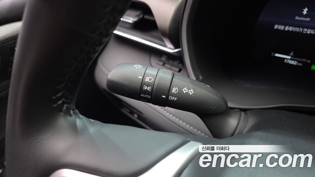 Toyota Highlander 2023 — photo 28