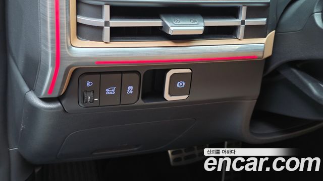 Hyundai Santafe 2024 — photo 27