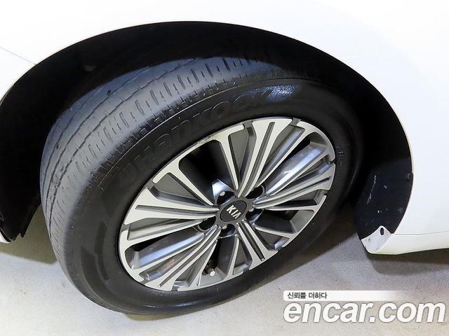 Kia K7 2020 — photo 20