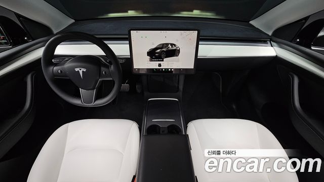 Tesla Model Y 2024 — photo 10
