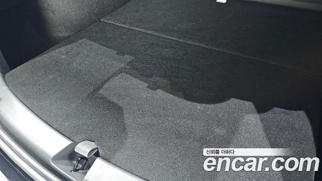 Tesla Model Y 2024 — photo 27