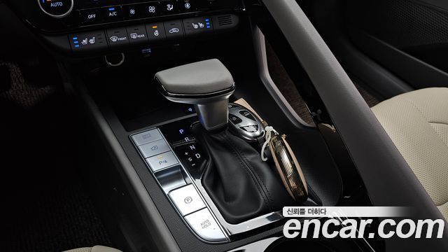 Hyundai AVANTE 2024 — photo 12