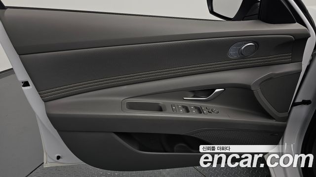 Hyundai AVANTE 2024 — photo 14