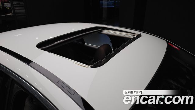Mercedes-Benz E-Class 2017 — photo 17