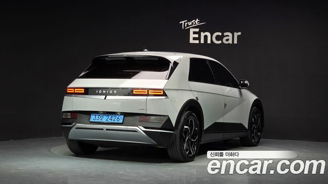 Hyundai Ioniq5 2022 — photo 2