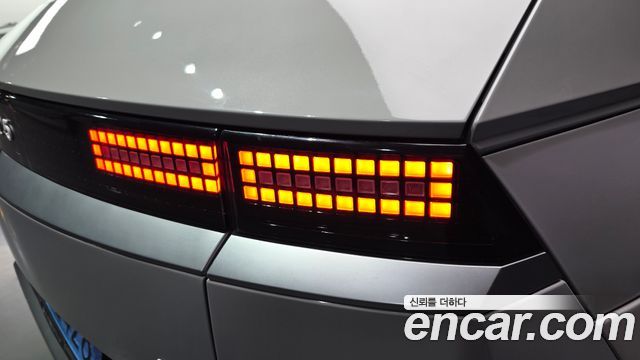 Hyundai Ioniq5 2022 — photo 9