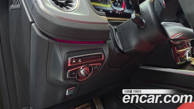 Mercedes-Benz G-Class 2024 — photo 27
