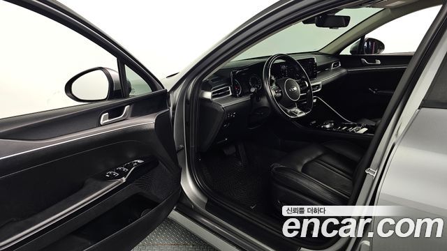 Kia K5 2020 — photo 13