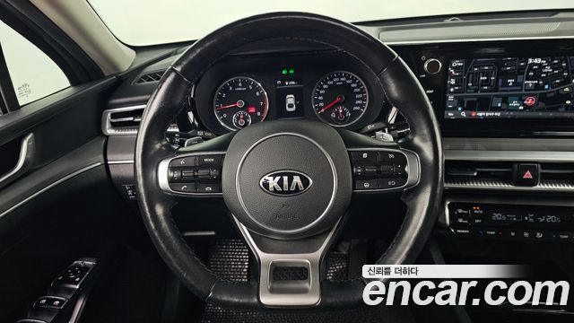 Kia K5 2020 — photo 19